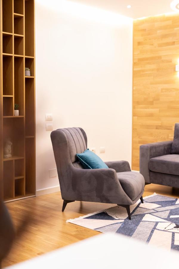 Exclusive 2 Bedrooms Apartment Tirana Exterior foto