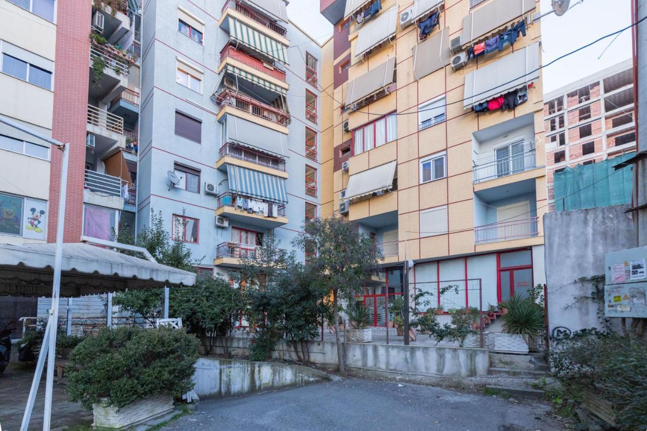 Exclusive 2 Bedrooms Apartment Tirana Exterior foto